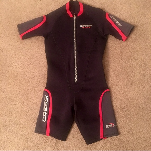 Wetsuit